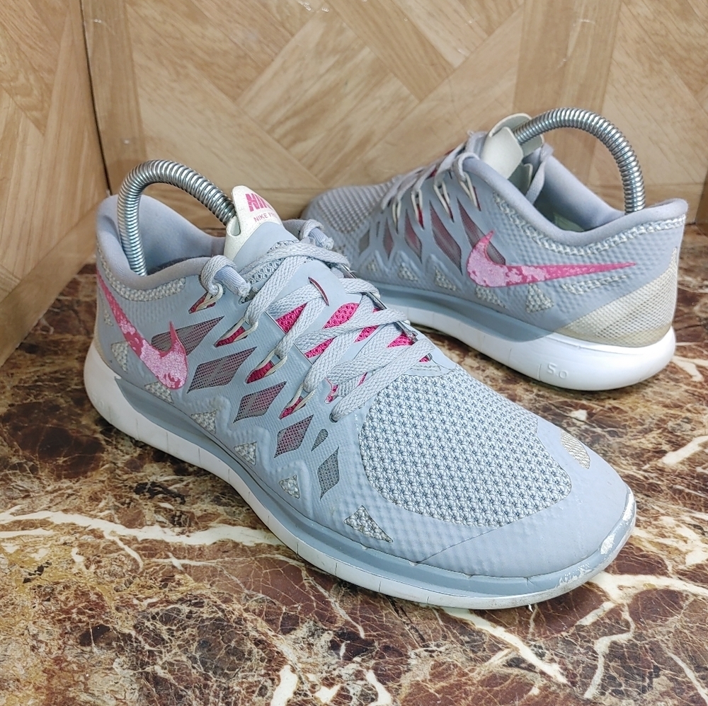 Nike women's FREE 5.0 running shoes sneaker gray size 8.5